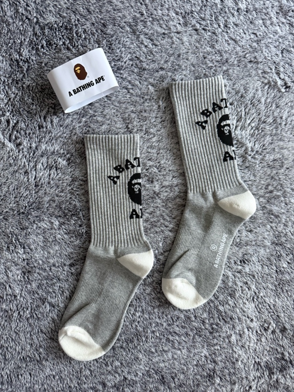 Men’s A Bathing Ape Socks, BAPE, Grey, NEW - Picture 2 of 3